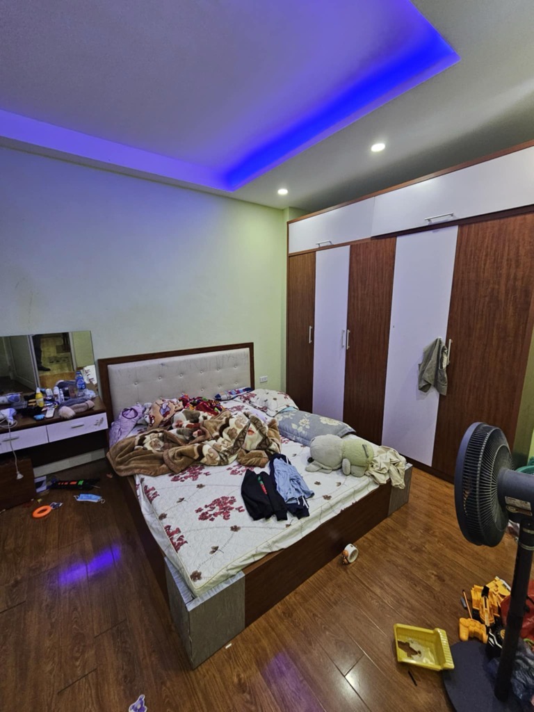 Trần Cung – Bắc Từ Liêm – Nhà dân xây chắc chắn.